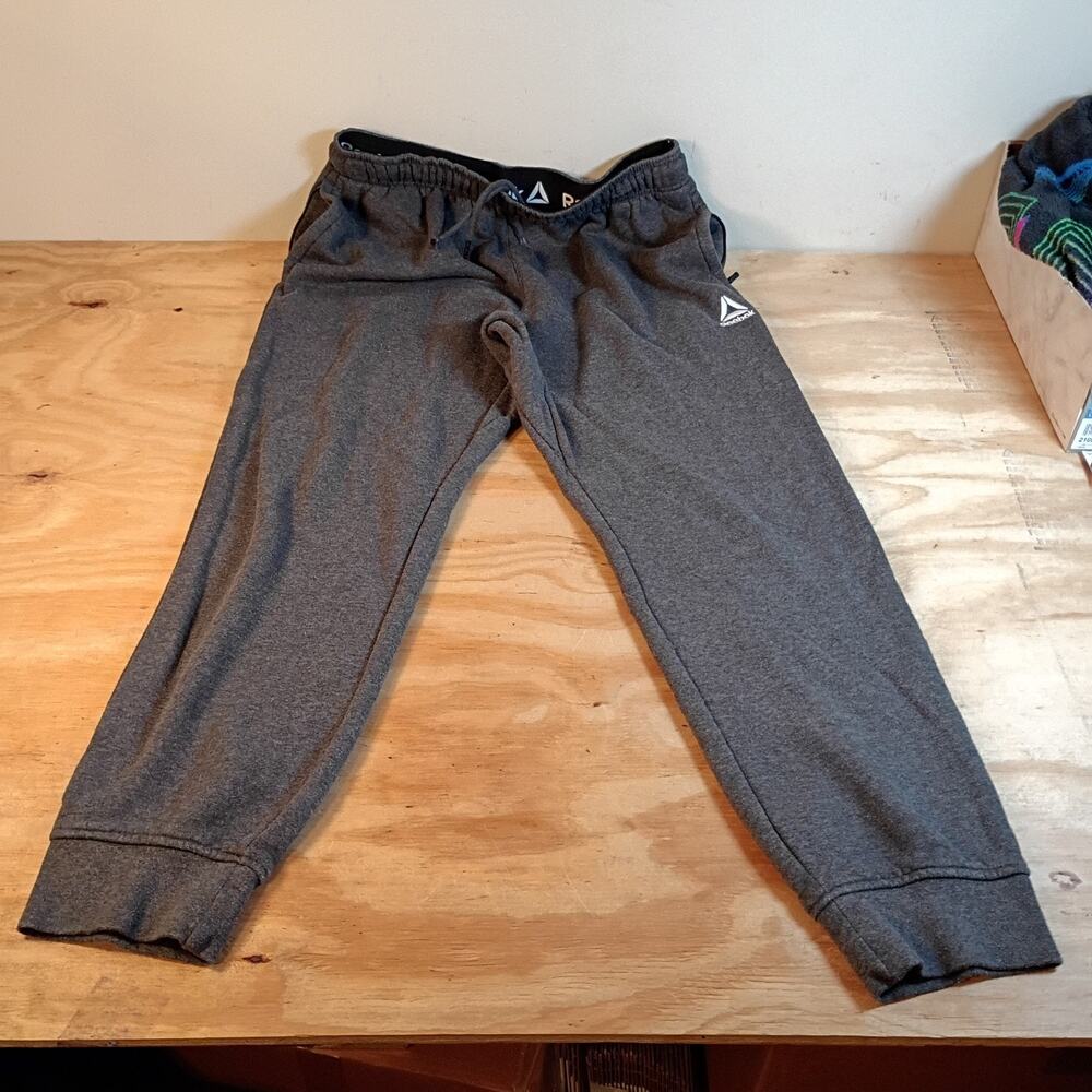 Reebok Men's Joggers Sweatpants Size Large L Dark Gray Zip Pockets Cotton Blend